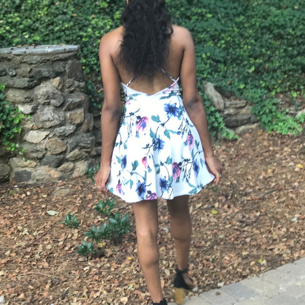 KIMCINE FLORAL DRESS